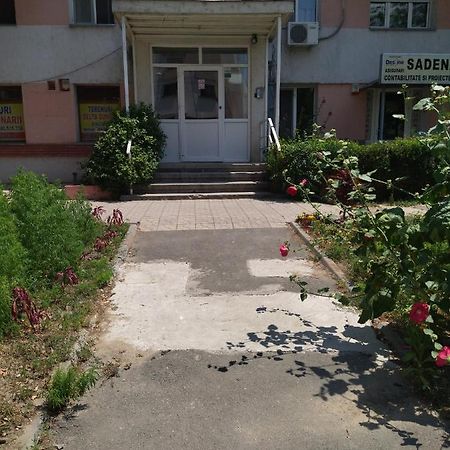 Apartament Max. Confort Тульча Екстер'єр фото