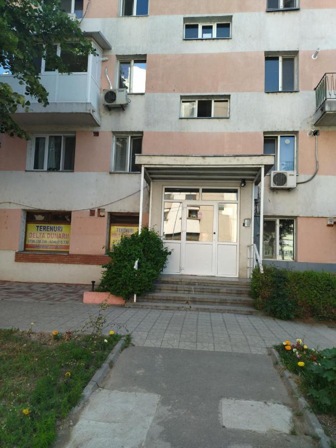 Apartament Max. Confort Тульча Екстер'єр фото