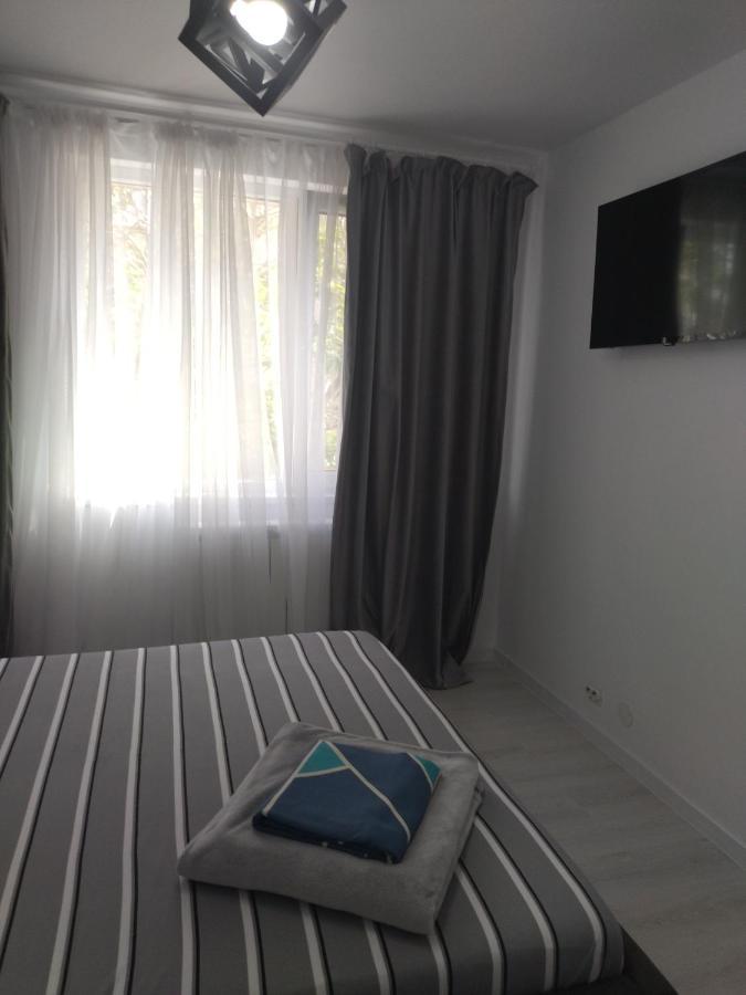 Apartament Max. Confort Тульча Екстер'єр фото