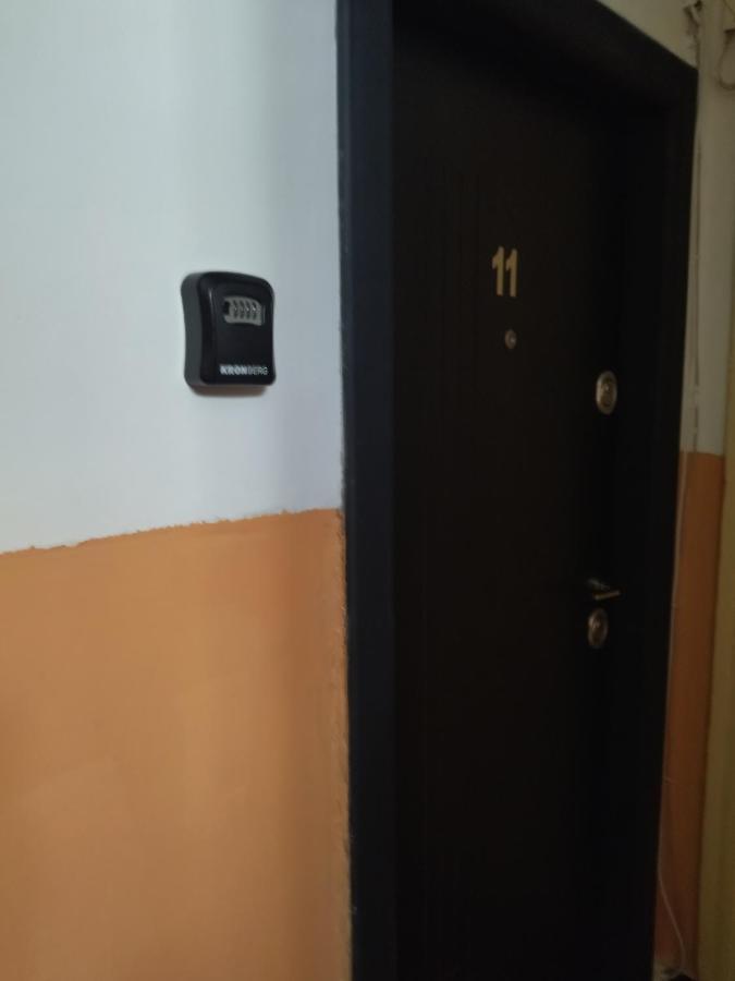 Apartament Max. Confort Тульча Екстер'єр фото