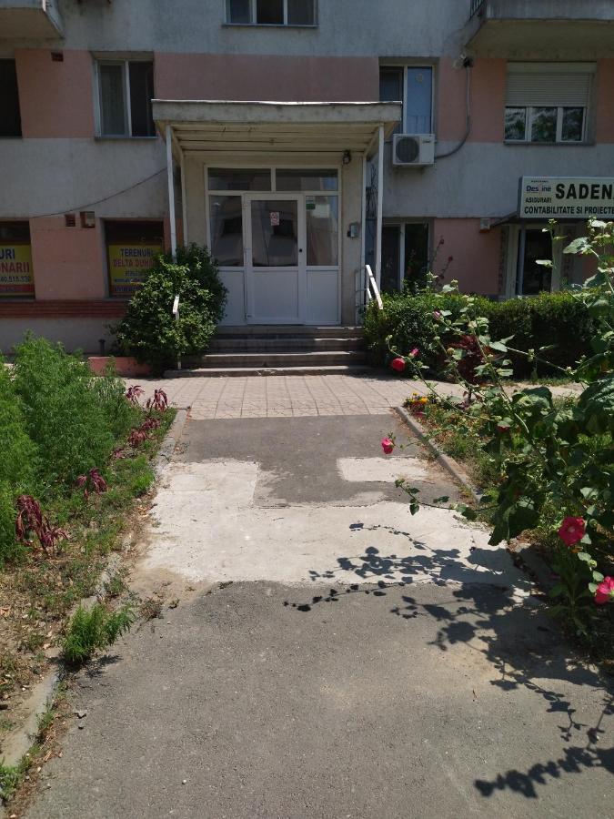 Apartament Max. Confort Тульча Екстер'єр фото